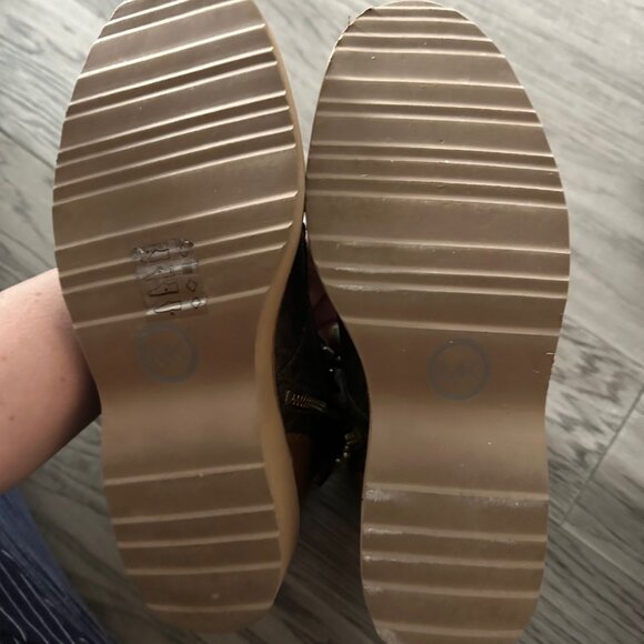 Michael Kors Ankle Boots NWOT - Picture 3 of 5